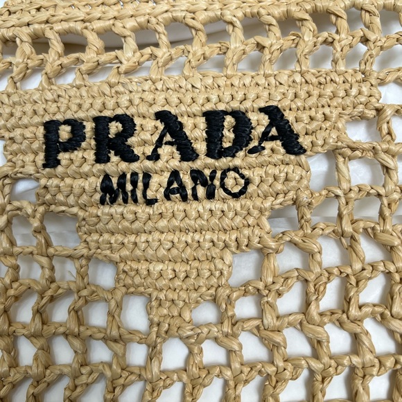 Prada small crochet raffia tote bag - Picture 5 of 16